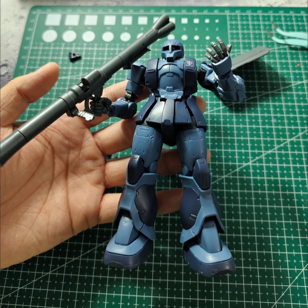 GTO MS-05 HG 1/144 Zaku Black  – Bandai Gundam Rg Bewertung und Preis